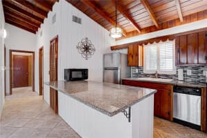27 Gasparilla Dr, Key Largo, FL 33037, Sold 10/20/21