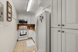 4801 NW 7th St, Miami, FL 33126, Sold 10/26/21