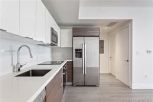 1010 SW 2nd Ave, Miami, FL 33130, Sold 09/08/21