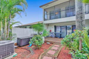 20033 NE 2nd Ct, Miami, FL 33179, Sold 12/17/21