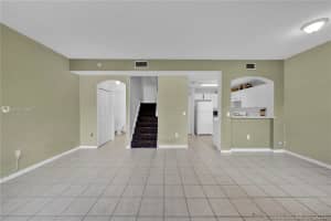 6201 NW 114th Pl, Doral, FL 33178, Sold 08/27/21