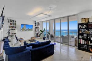 4201 Collins Ave, Miami Beach, FL 33140, Sold 10/21/21