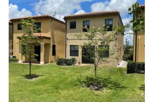 5319 NW 50th Terrace, Tamarac, FL 33319, Sold 08/30/21