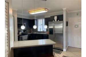 6155 NW 186th St, Hialeah, FL 33015, Sold 08/30/21