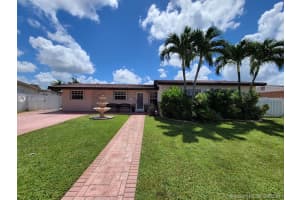 17415 NW 86th Ave, Hialeah, FL 33015, Sold 11/05/21
