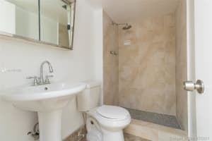 484 NW 165th St, Miami, FL 33169, Sold 12/17/21