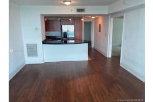 7501 E Treasure Dr # 1ef, North Bay Village, FL 33141, Sold 01/14/22