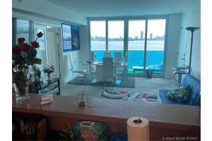 7501 E Treasure Dr # 3ef, North Bay Village, FL 33141, Sold 11/05/21