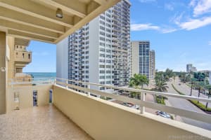 2076 S Ocean Dr, Hallandale Beach, FL 33009, Sold 10/21/21