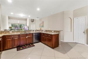 814 W Village Cir, Davie, FL 33325, Sold 10/14/21