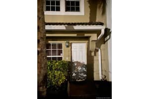 312 SW 120th Ave, Pembroke Pines, FL 33025, Sold 08/31/21