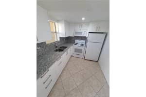 9367 Fontainebleau Blvd APT G223, Miami, FL 33172, Sold 02/18/22