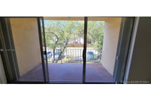 9367 Fontainebleau Blvd APT G223, Miami, FL 33172, Sold 02/18/22