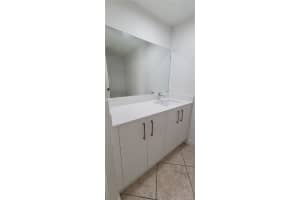9367 Fontainebleau Blvd APT G223, Miami, FL 33172, Sold 02/18/22