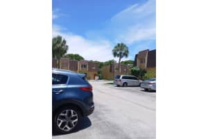 5757 Blueberry Ct, Lauderhill, FL 33313, Sold 09/22/21