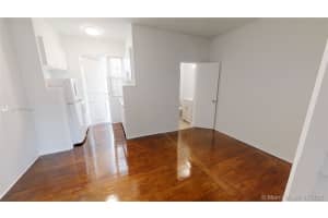 639 12th St, Miami Beach, FL 33139, Sold 09/30/21