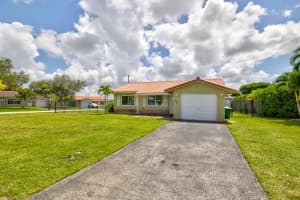 7401 NW 94th Ave, Tamarac, FL 33321, Sold 12/17/21