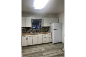 4725 NW 7th St, Miami, FL 33126, Sold 09/10/21