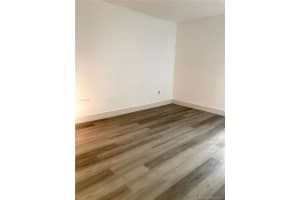 4725 NW 7th St, Miami, FL 33126, Sold 09/10/21