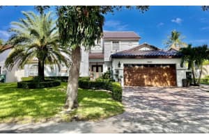 19621 NW 88th Ave, Hialeah, FL 33018, Sold 09/03/21