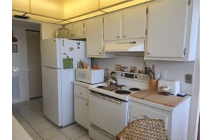 1200 NE Miami Gardens Dr #307w, Miami, FL 33179, Sold 09/08/21