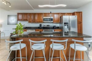 20381 NE 30th Ave, Miami, FL 33180, Sold 09/01/21