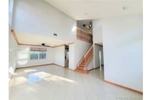 341 W Royal Cove Cir, Davie, FL 33325, Sold 09/14/21