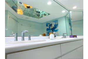 16485 Collins Ave, Sunny Isles Beach, FL 33160, Sold 10/19/21