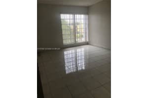 9190 Fontainebleau Blvd, Miami, FL 33172, Sold 01/04/22