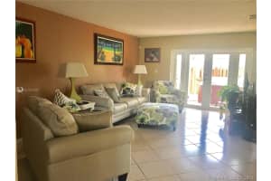 16426 SW 73rd Ln, Miami, FL 33193, Sold 09/08/21