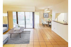 333 Ives Dairy Rd #5, North Miami Beach, FL 33179, Sold 09/15/21