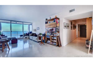 1541 Brickell Ave APT A3702, Miami, FL 33129, Sold 09/17/21