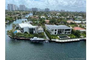 401 Golden Isles Dr, Hallandale Beach, FL 33009, Sold 10/25/21