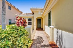 11955 NW 83rd Pl, Coral Springs, FL 33076, Sold 08/13/21