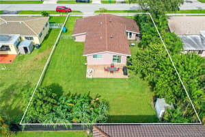 21210 NE 24th Ct, Miami, FL 33180, Sold 08/12/21