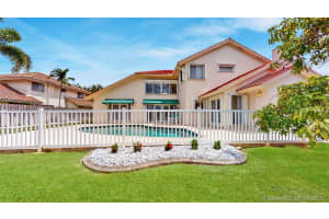 10261 SW 15th St, Pembroke Pines, FL 33025, Sold 10/20/21