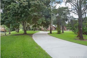 12856 Arrow Wood Dr, West Palm Beach, FL 33418, Sold 08/10/21