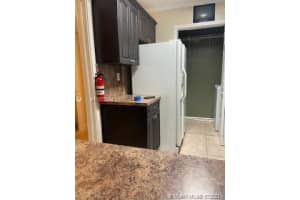 18935 NW 62nd Ave, Hialeah, FL 33015, Sold 09/30/21