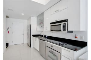 60 SW 13th St, Miami, FL 33130, Sold 12/16/21