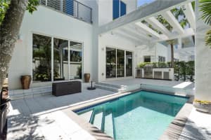18955 Atlantic Blvd, Sunny Isles Beach, FL 33160, Sold 10/04/21