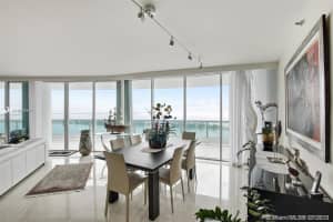 Add Building Entrance, 2127 Brickell Ave, Miami, FL 33129, Sold 12/03/21