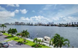 16570 NE 26th Ave #3h, North Miami Beach, FL 33160, Sold 10/15/21