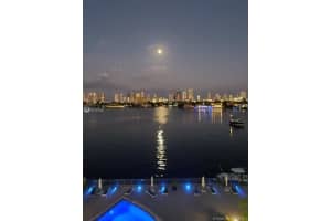 16570 NE 26th Ave #3h, North Miami Beach, FL 33160, Sold 10/15/21