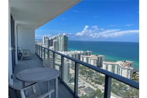 4010 S Ocean Dr r3207, Hollywood, FL 33019, Sold 08/24/21