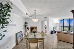 20185 E Country Club Dr, Aventura, FL 33180, Sold 12/06/21