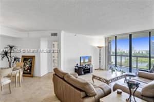 20185 E Country Club Dr, Aventura, FL 33180, Sold 12/06/21