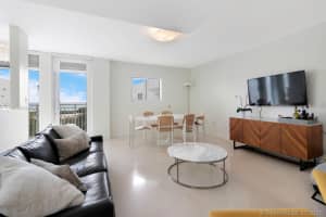 7600 Collins Ave, Miami Beach, FL 33141, Sold 09/13/21