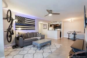 2900 S University Dr, Davie, FL 33328, Sold 08/17/21