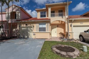 875 NW 132nd Ave, Pembroke Pines, FL 33028, Sold 10/20/21