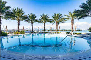 450 Alton Rd, Miami Beach, FL 33139, Sold 04/01/22